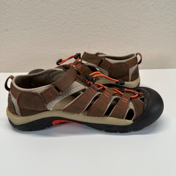Keen Newport Waterproof Sandals Women's Size 6 Hiking Camping Washable Trail - Picture 10 of 14